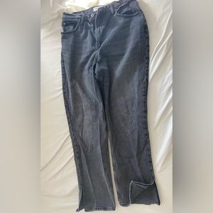 Abercrombie split hem jeans